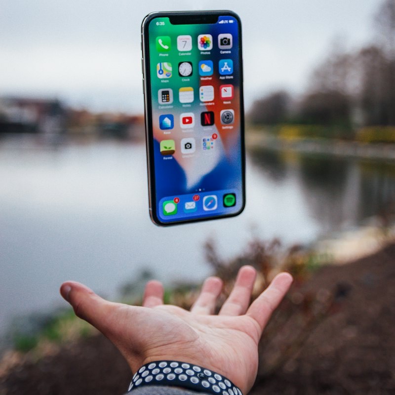 هاتف ذكي برو 256GB